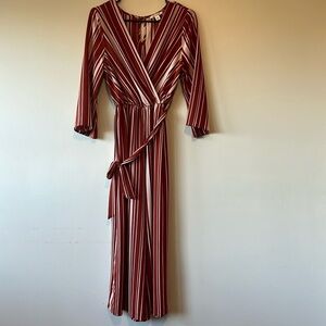 Women’s Miami 3/4 sleeve rust/ivory striped pant/jump suit. Size M